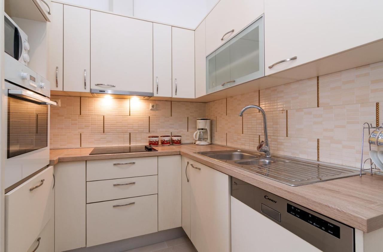 Apartman Pegla Задар Екстериор снимка
