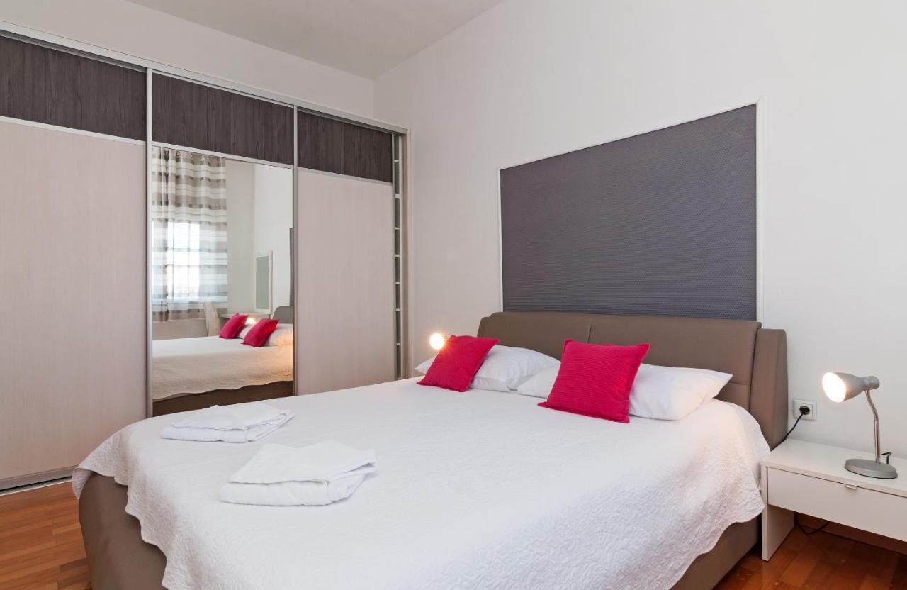 Apartman Pegla Задар Екстериор снимка
